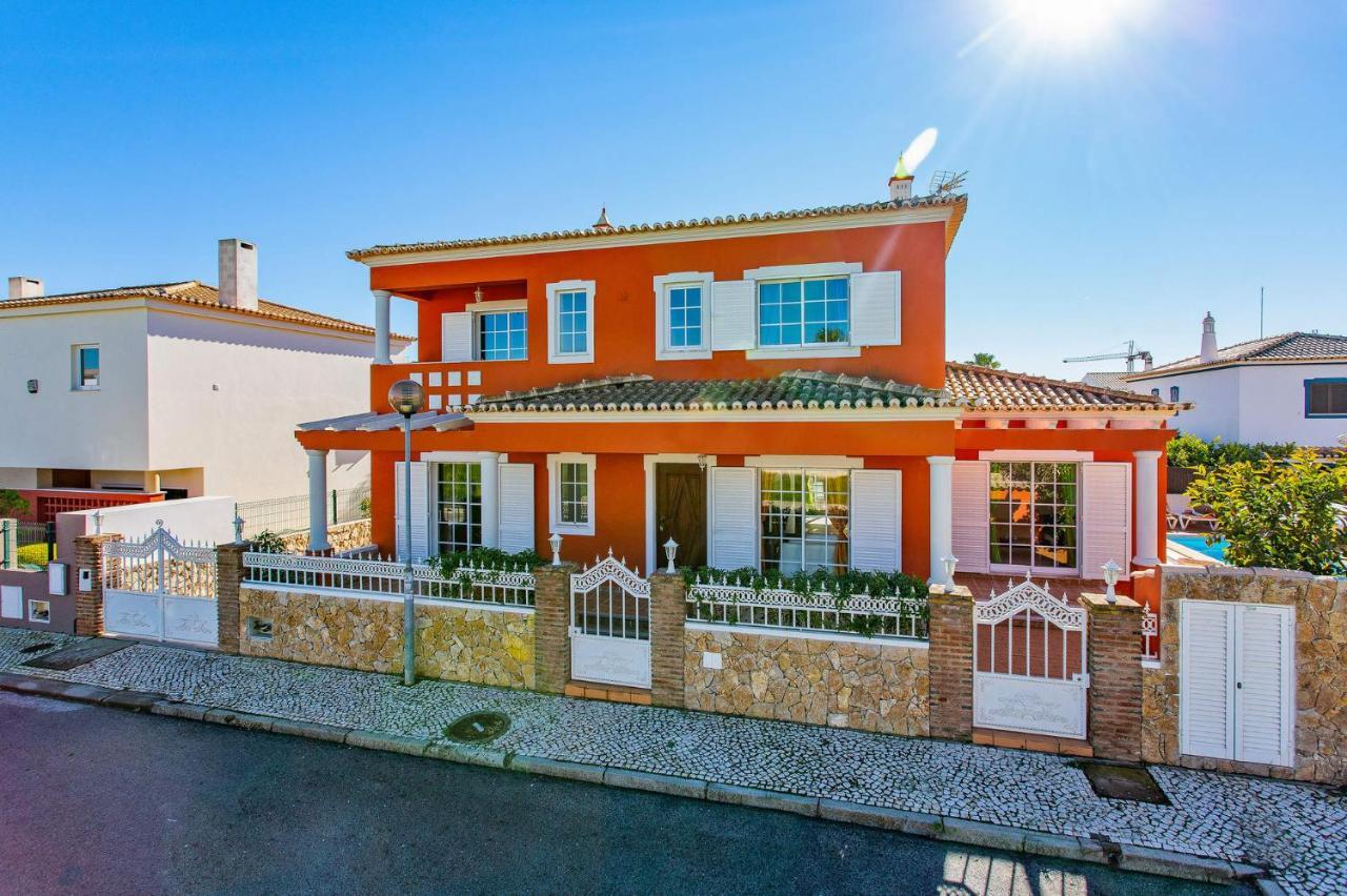 Villa Pera By Villa Plus Eksteriør billede